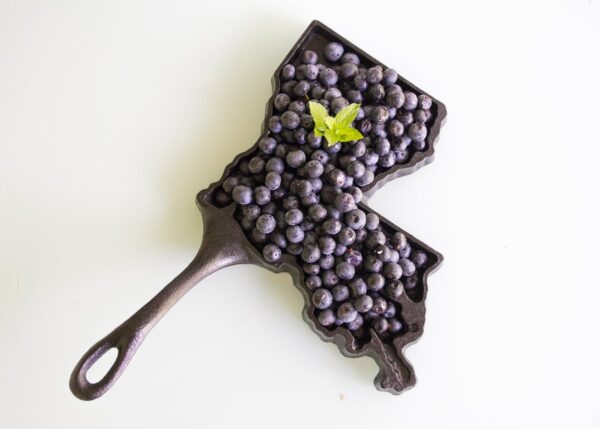 Louisiana Cast Iron Skillet - Image 3